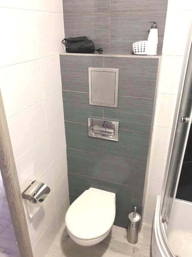 Ronus Apartments Lodz Pomorska 116 -Bezplatny Parking Екстер'єр фото